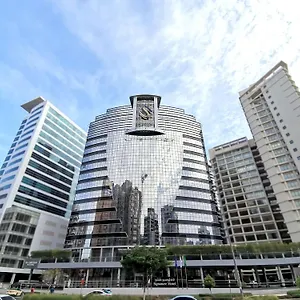 Signature 1 Tecom Дубай