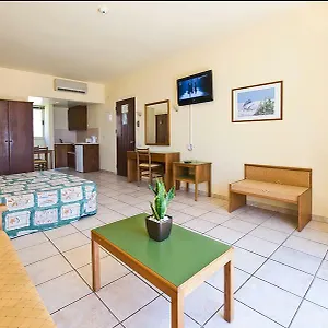 atlantis-resort.hotelsatayianapa.com/