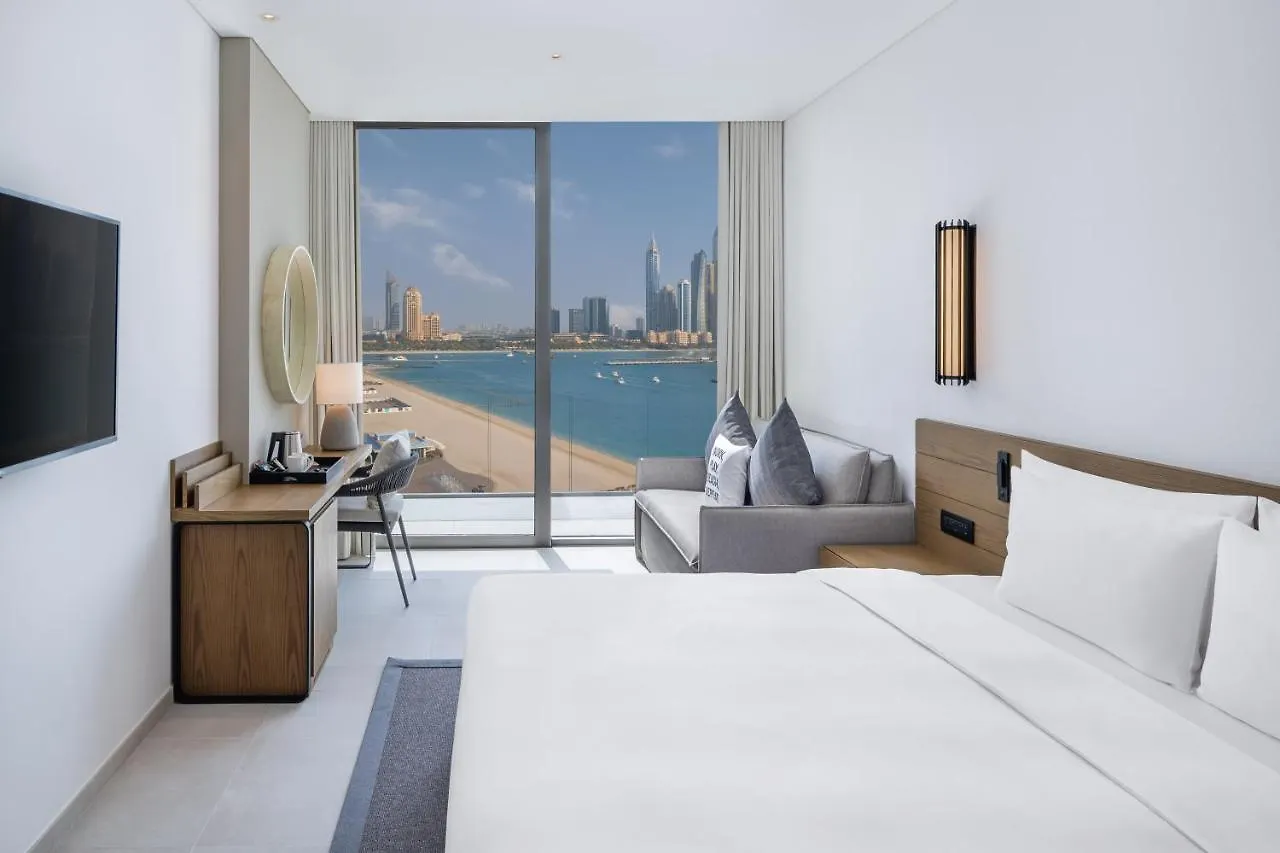 Radisson Beach Resort Palm Jumeirah Dubaj