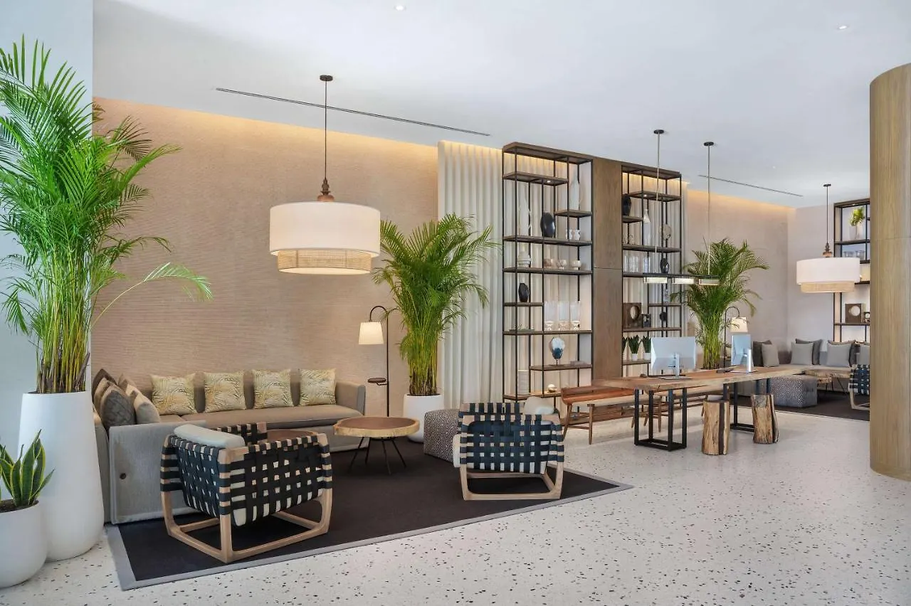 Radisson Beach Resort Palm Jumeirah Dubai 4*,